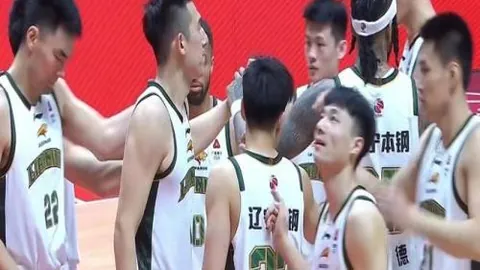 快船5连胜戛然而止：哈登关键表现不佳，14中4创遗憾里程碑之夜